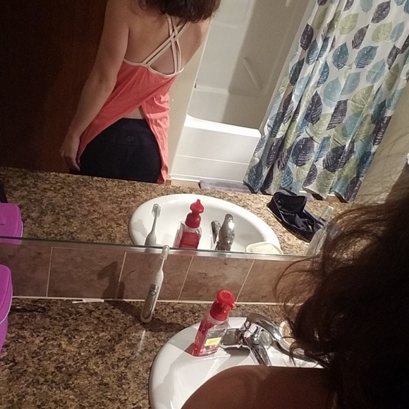 Cute comfy tank! - Picture 2 of 3